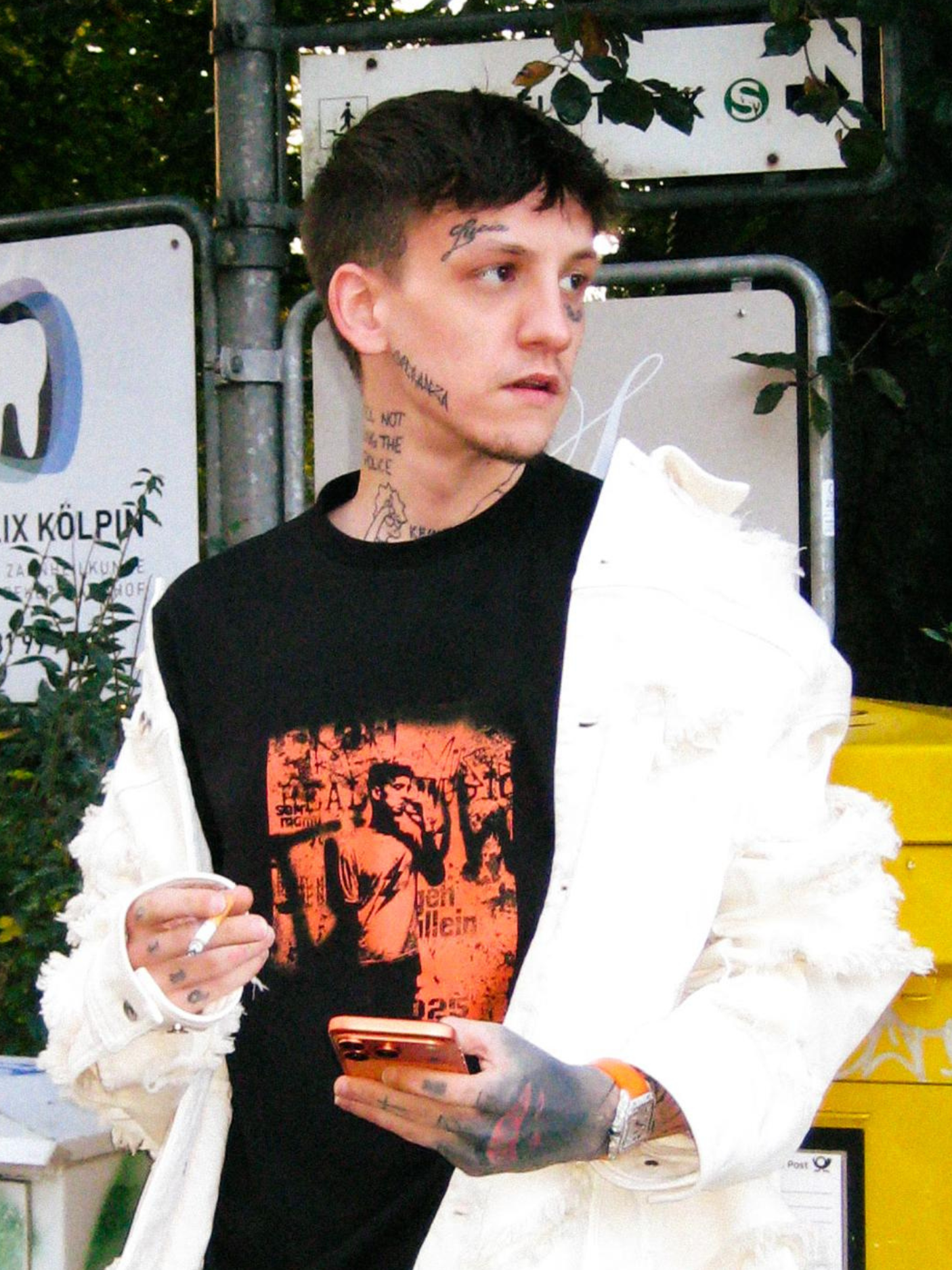 REAL MUSIC T-Shirt + CD